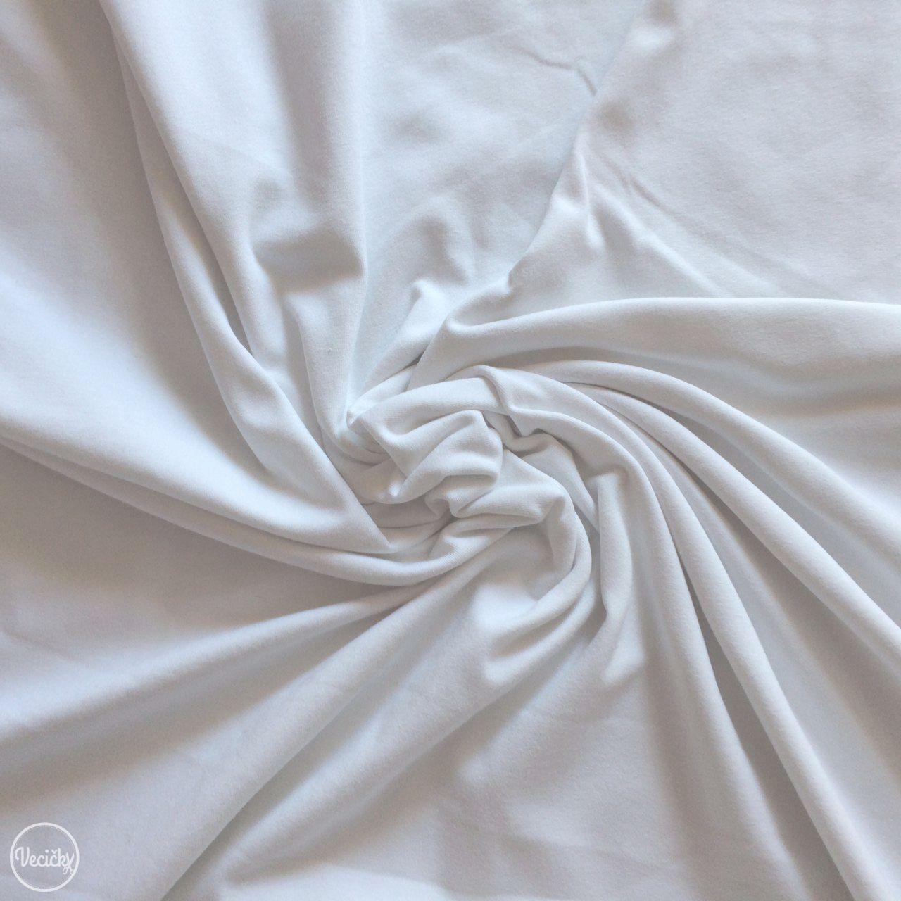 Jednolícny elastický úplet off white